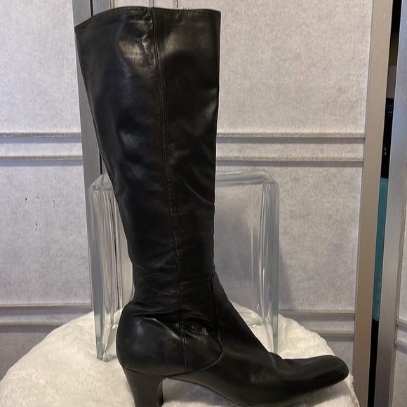 Cole Haan size 9 B - Picture 8 of 14